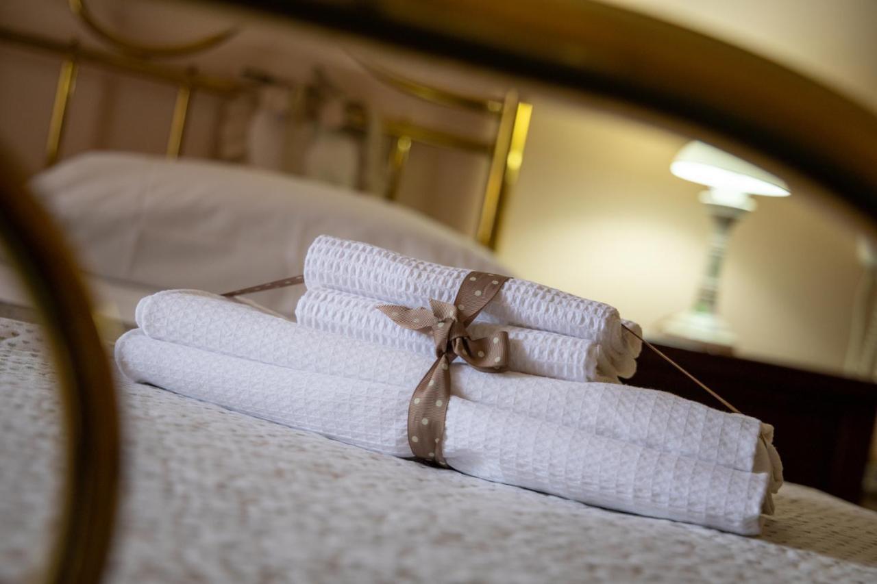 Sweet Suite V&V Pompeia Exterior foto